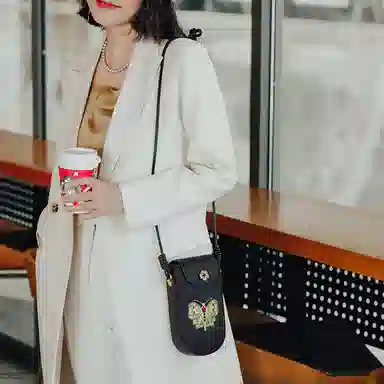 良锦记 桑蚕丝手机包女款新中式国风优雅气质多色