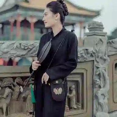 良锦记 桑蚕丝手机包女款新中式国风优雅气质多色