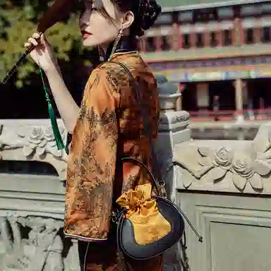 良锦记 纯色百搭 牛皮 单肩包 女款 金色