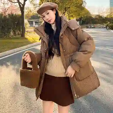 鸭鸭 纯色连帽简约舒适羽绒服 女款