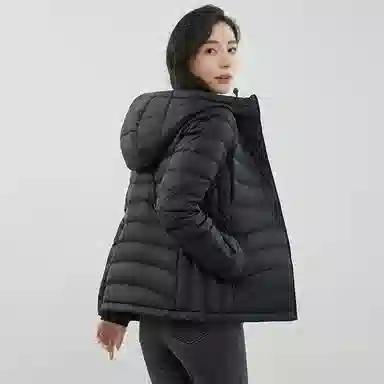鸭鸭 薄款纯色百搭连帽长袖羽绒服 女款