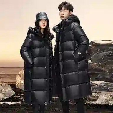 鸭鸭 黑金标奢金保暖加厚纯色过膝连帽防寒羽绒服 男女同款 黑色