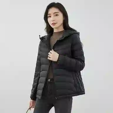 鸭鸭 薄款纯色百搭连帽长袖羽绒服 女款