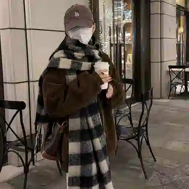 浪莎 超级氛围感马海毛流苏韩系加厚保暖格子仿羊绒 绒线围巾 通用