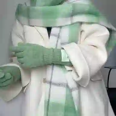 浪莎 冬日无忧秋冬季韩系氛围感格子围巾高级氛围感马海毛加大加厚软糯保暖围巾披肩 男女同款情侣款 礼盒装 绒线围巾 男女同款情侣款