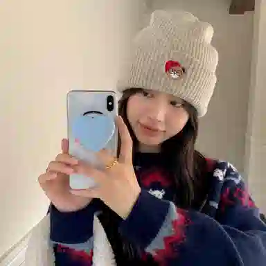 浪莎 日系卡通小熊刺绣简约轻奢感时尚出街百搭大头围堆堆显脸小 聚酯纤维 绒线帽 男女同款情侣款