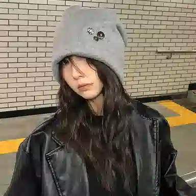 【潮酷穿搭】 浪莎 韩系毛呢纽扣冷帽堆堆帽女生秋冬高级感包头帽子显脸小护耳月子帽 涤纶 绒线帽 女款