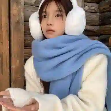 【文艺出片】 浪莎 超有氛围感加厚纯色马海毛围脖百搭流苏设计保暖披肩 心动礼盒装 聚酯纤维 绒线围巾 男女同款情侣款