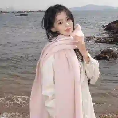 【文艺出片】 浪莎 超有氛围感加厚纯色马海毛围脖百搭流苏设计保暖披肩 心动礼盒装 聚酯纤维 绒线围巾 男女同款情侣款