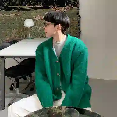 SHANTREE V-Neck Cardigan