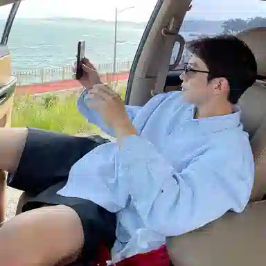 SHANTREE Washed Vintage Loose Shirt Light Blue