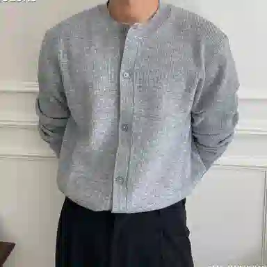 SHANTREE Round Neck Cardigan Knitwear