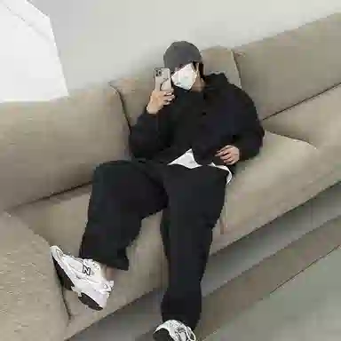 SHANTREE Classic Hoodie Set