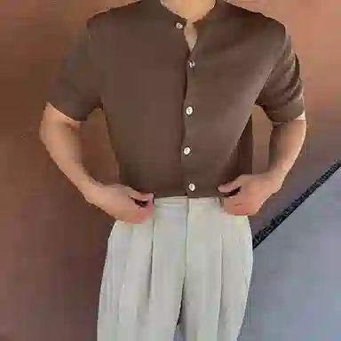 SHANTREE Summer Retro Crewneck Tee Khaki