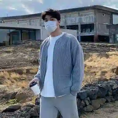 SHANTREE Casual Zip Knit Jacket