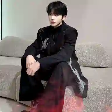 MIIRACER Black Luxury Blazer