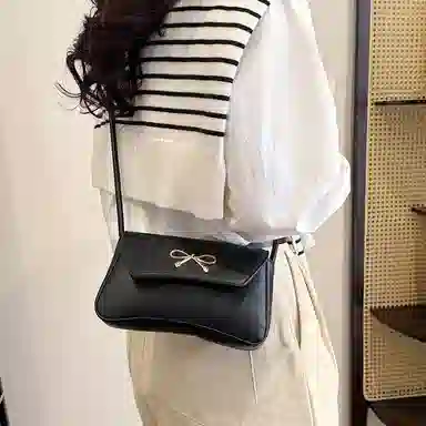 Miss Angel Bow Shoulder Bag