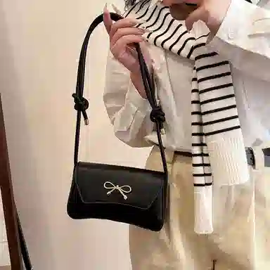 Miss Angel Bow Shoulder Bag