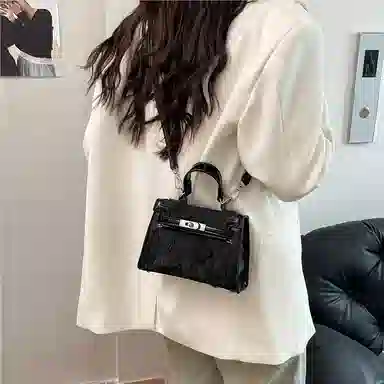 Miss Angel ins PU