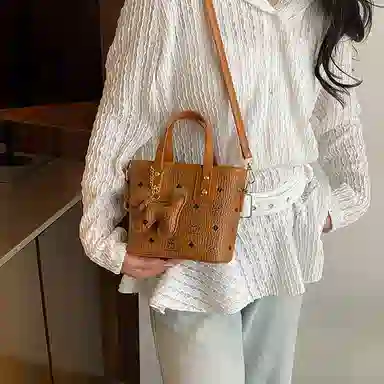 Miss Angel ins PU