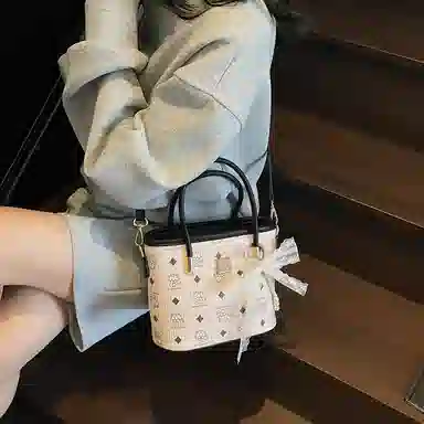 Miss Angel PU
