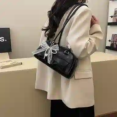 Miss Angel Bowling Bag