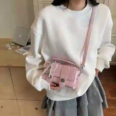 Miss Angel Boston Pillow Bag