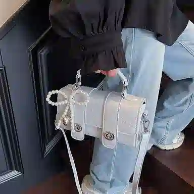 Miss Angel Boston Pillow Bag