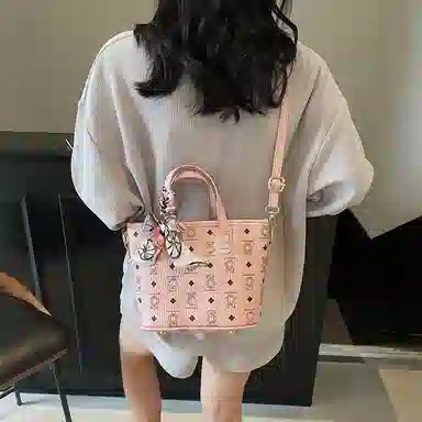 Miss Angel ins PU
