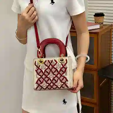 Miss Angel PU
