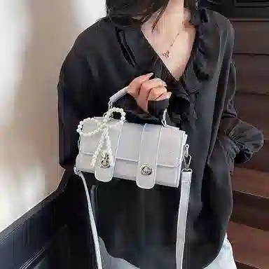 Miss Angel Boston Pillow Bag