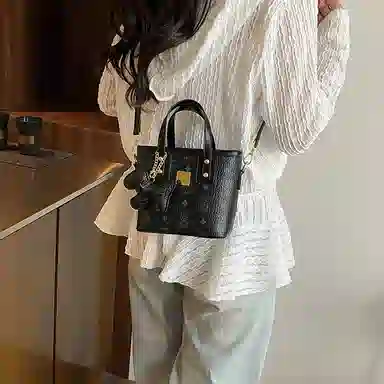 Miss Angel ins PU