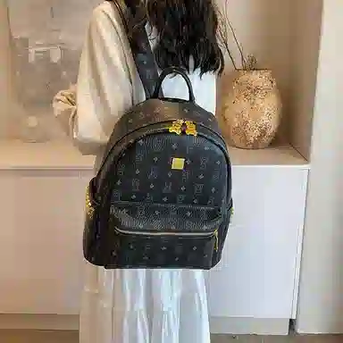 Miss Angel ins PU