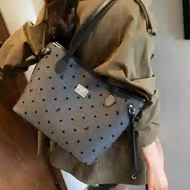 Miss Angel insTote PU