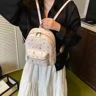 Miss Angel ins PU