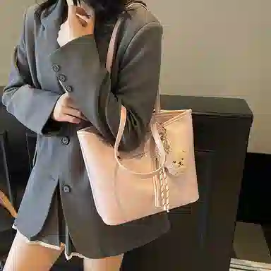 Miss Angel ins PU