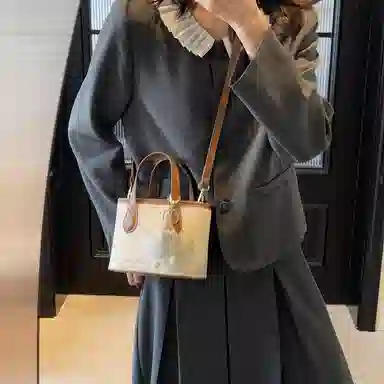 Miss Angel ins PU