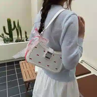 Miss Angel ins PU