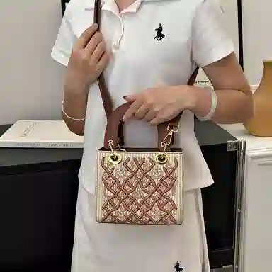 Miss Angel PU