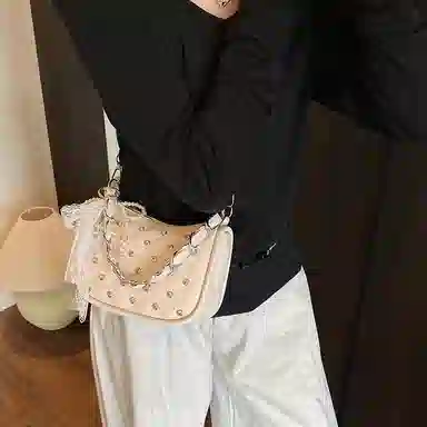 Miss Angel ins PU