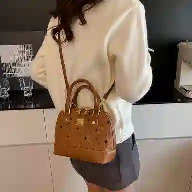 Miss Angel ins PU
