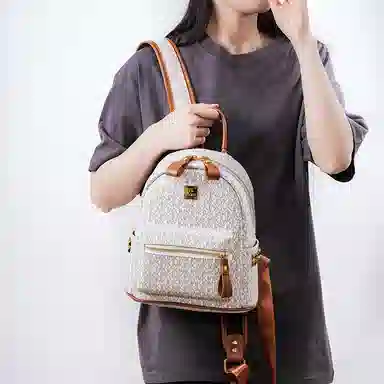Miss Angel ins PU