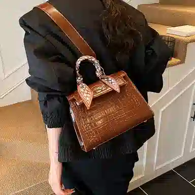 Miss Angel Shoulder Bag