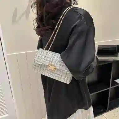 Miss Angel Plaid Chain Crossbody Bag