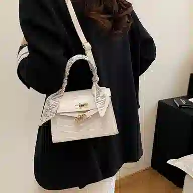 Miss Angel Stone Texture Shoulder Bag