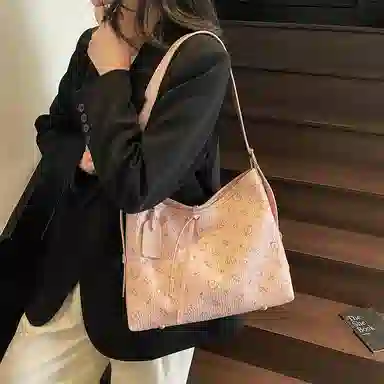 Miss Angel ins PU