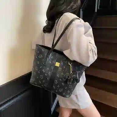 Miss Angel ins PU