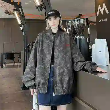METE WHALE MT LOGOCleanfit