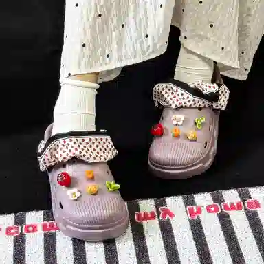 EASTERN CAMEL EVA DIY