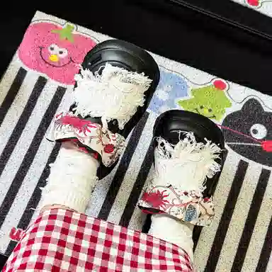 EASTERN CAMEL EVA DIY